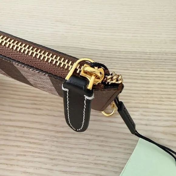 Burberry Kelbrook Exaggerated Check Canvas Card Case Birch Brown - Picture 4 of 6